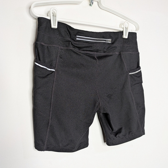 Athleta Black Workout Exercise Shorts M - Picture 6 of 11